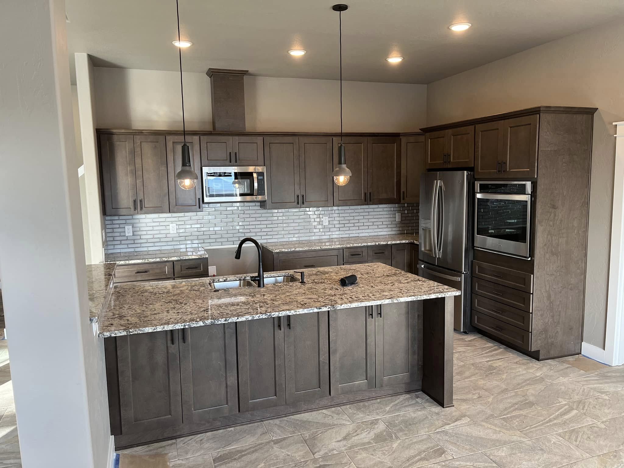 Kitchen with Brooklyn Slate Cabinets